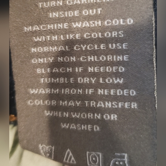 Torrid Hi-Rise Super Soft Jegging Jeans Distressed New With Tags Size 30… - Picture 16 of 16